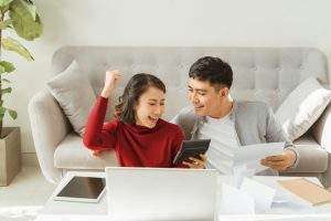 Bạn sẽ làm gì khi chồng từ chối chia sẻ gánh nặng chi tiêu gia đình? 36 Chi tiêu gia đình