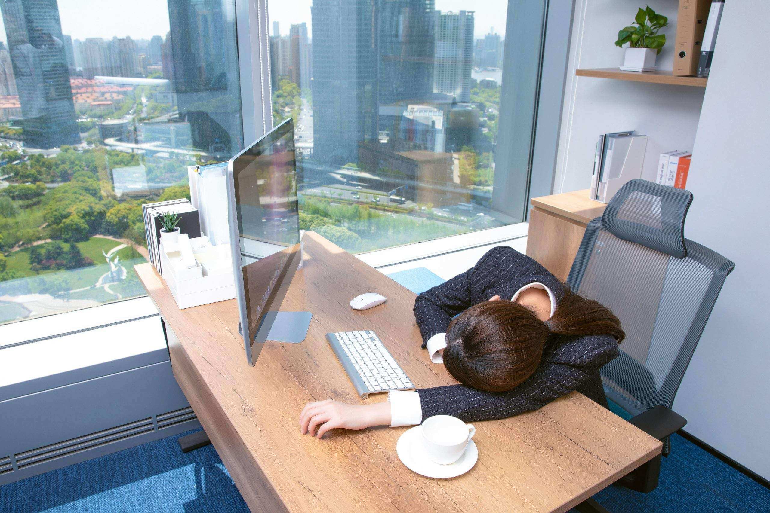 Đối diện với công việc nhàm chán, 3 cách này sẽ giúp bạn "tăng mood" 35 công việc nhàm chán