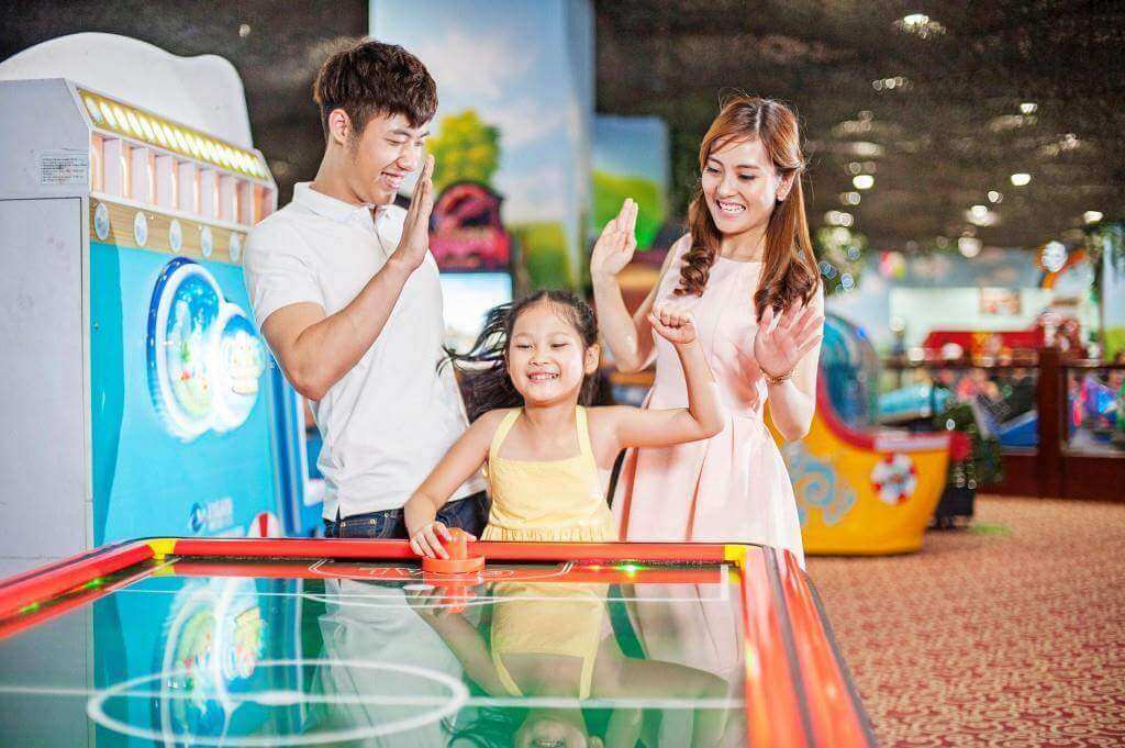 "Hô biến" thành gia đình nhỏ hạnh phúc to với 6 hoạt động này vào buổi tối 37 Hoạt động gia đình giúp cả nhà thêm gắn bó với nhau