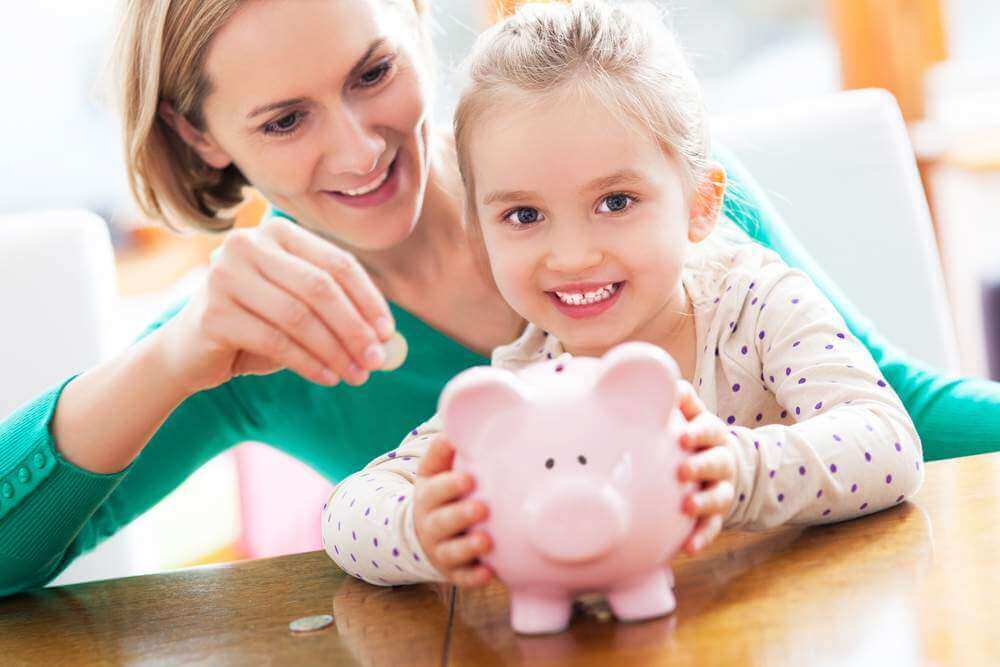 Dạy trẻ kỹ năng sống với những cách này để con có thể tự lập từ nhỏ 39 dạy trẻ biết tiết kiệm