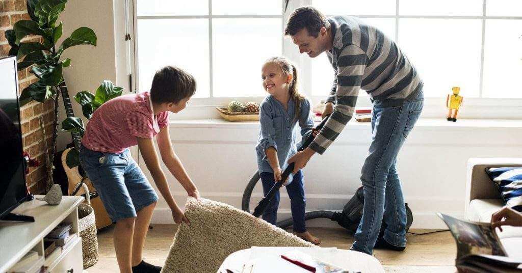 Dạy trẻ kỹ năng sống với những cách này để con có thể tự lập từ nhỏ 3