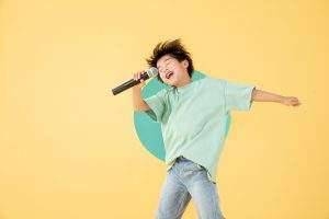 âm nhạc một đứa trẻ hạnh phúc