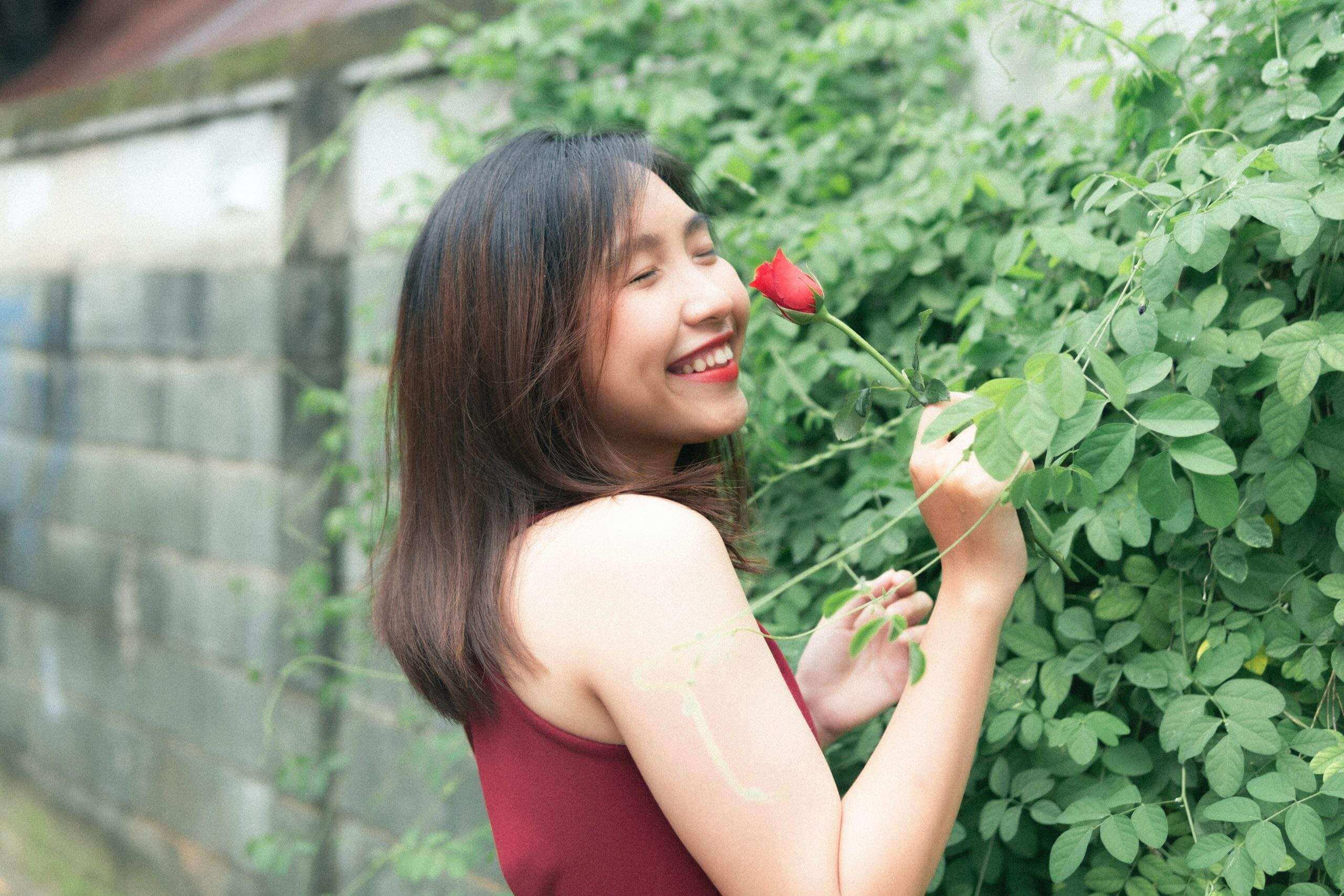 Phụ nữ quyến rũ là như thế nào và đây là câu trả lời từ phái mạnh! 37 phụ nữ như những loài hoa