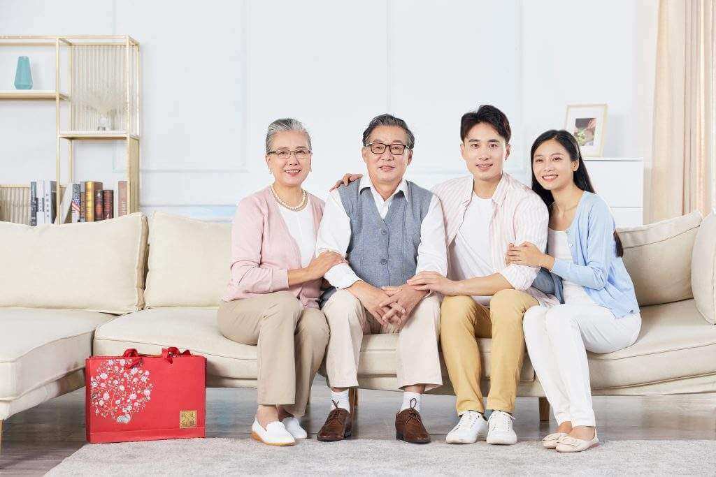 ra mắt gia đình người yêu