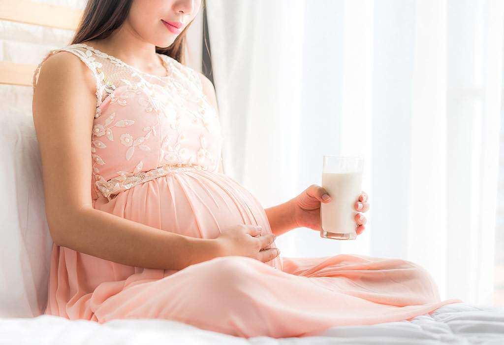 mẹ bầu nên uống sữa gì