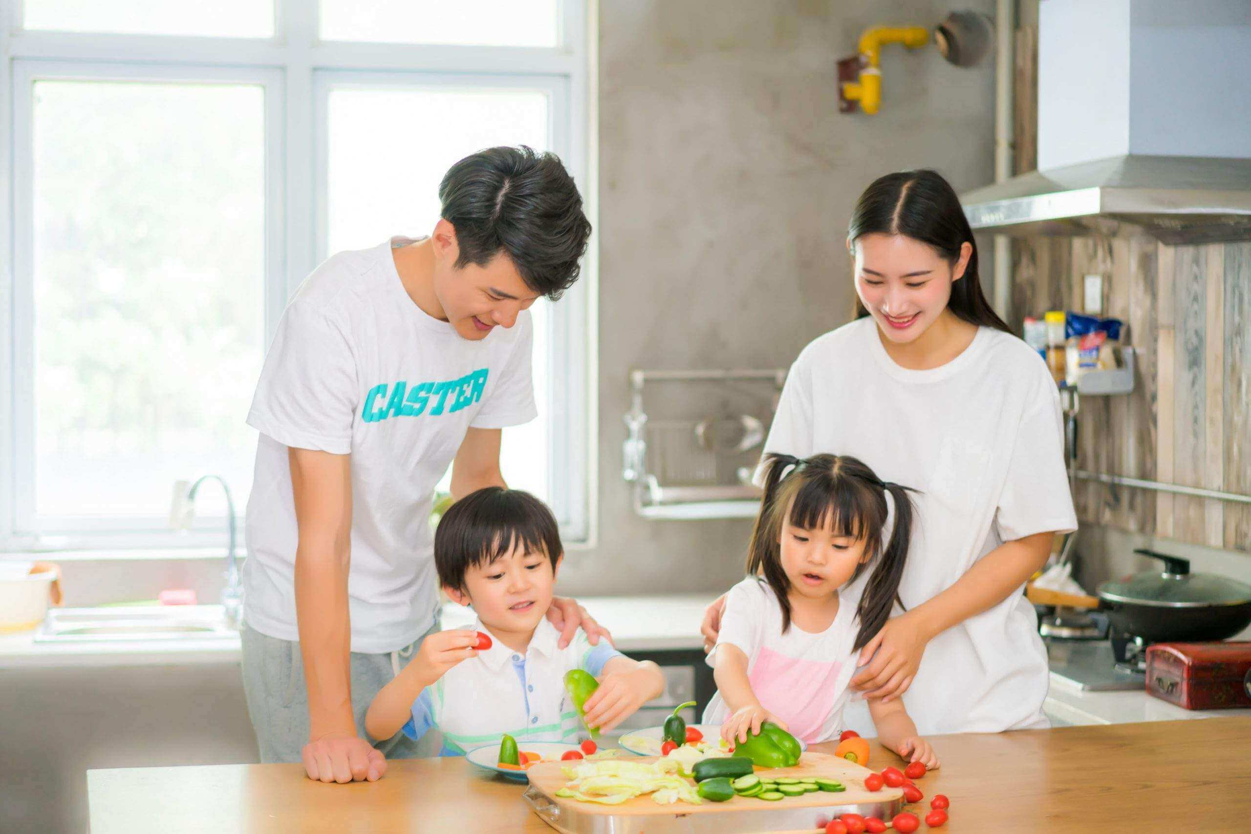 Tâm sự với trẻ như một người bạn, cách giáo dục giới tính khôn ngoan! 19 tâm sự với trẻ về chuyện giáo dục giới tính