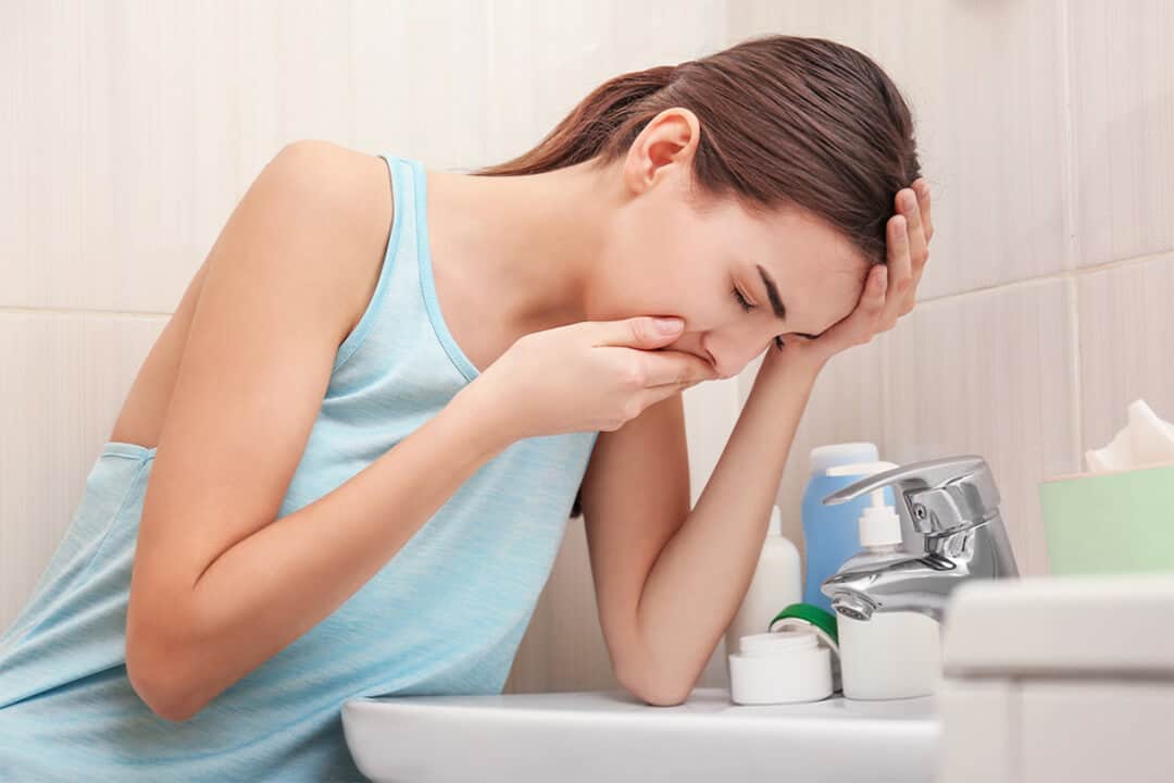 phụ nữ ốm nghén khi mang thai