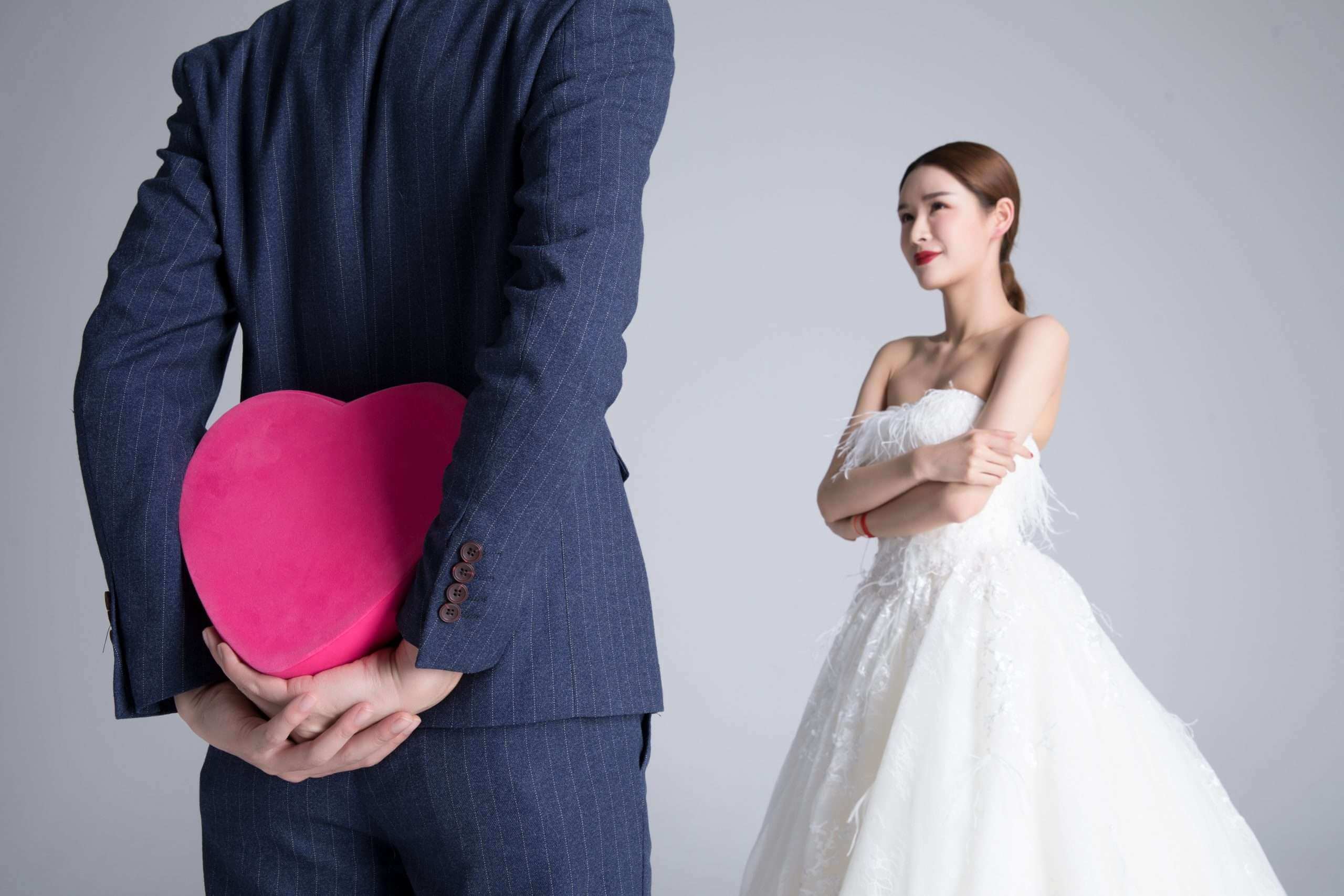 vợ chồng sau khi cưới