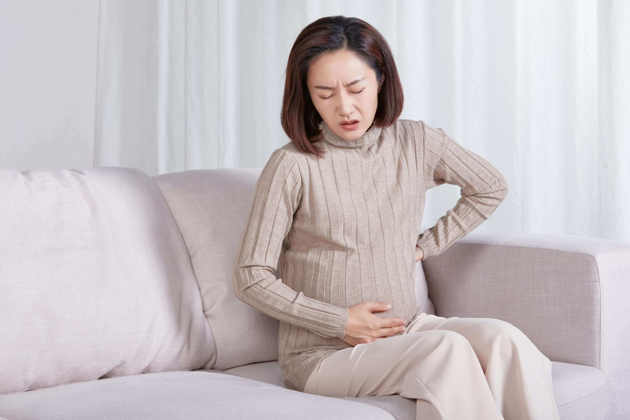 Tâm lý phụ nữ mang thai ảnh hưởng đến sức khỏe bé yêu như thế nào? 39 phụ nữ mang thai thường tự cô lập chính mình