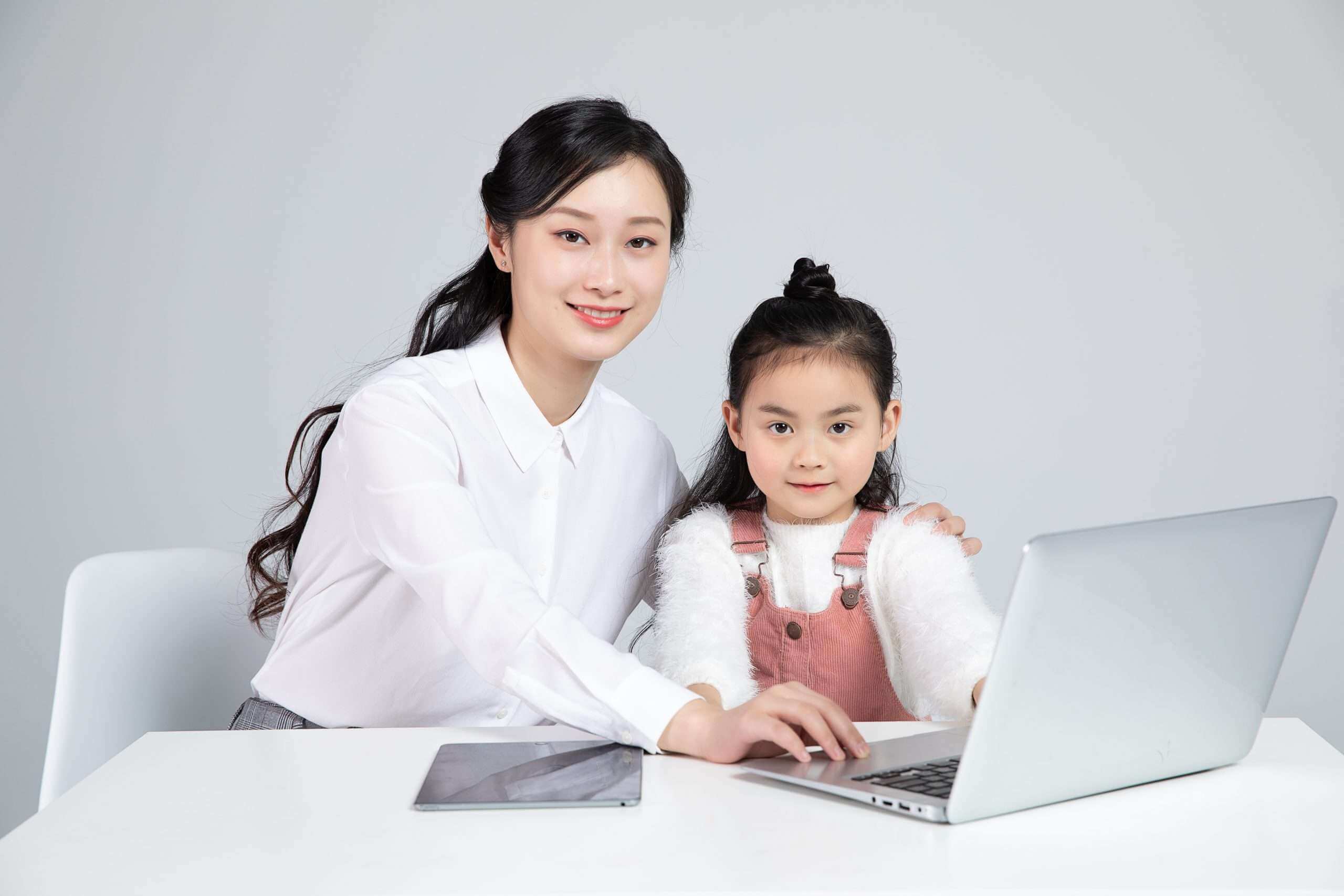 Tâm lý trẻ 8 tuổi: Hiểu con yêu từ những thay đổi nhỏ nhất 19 dạy con