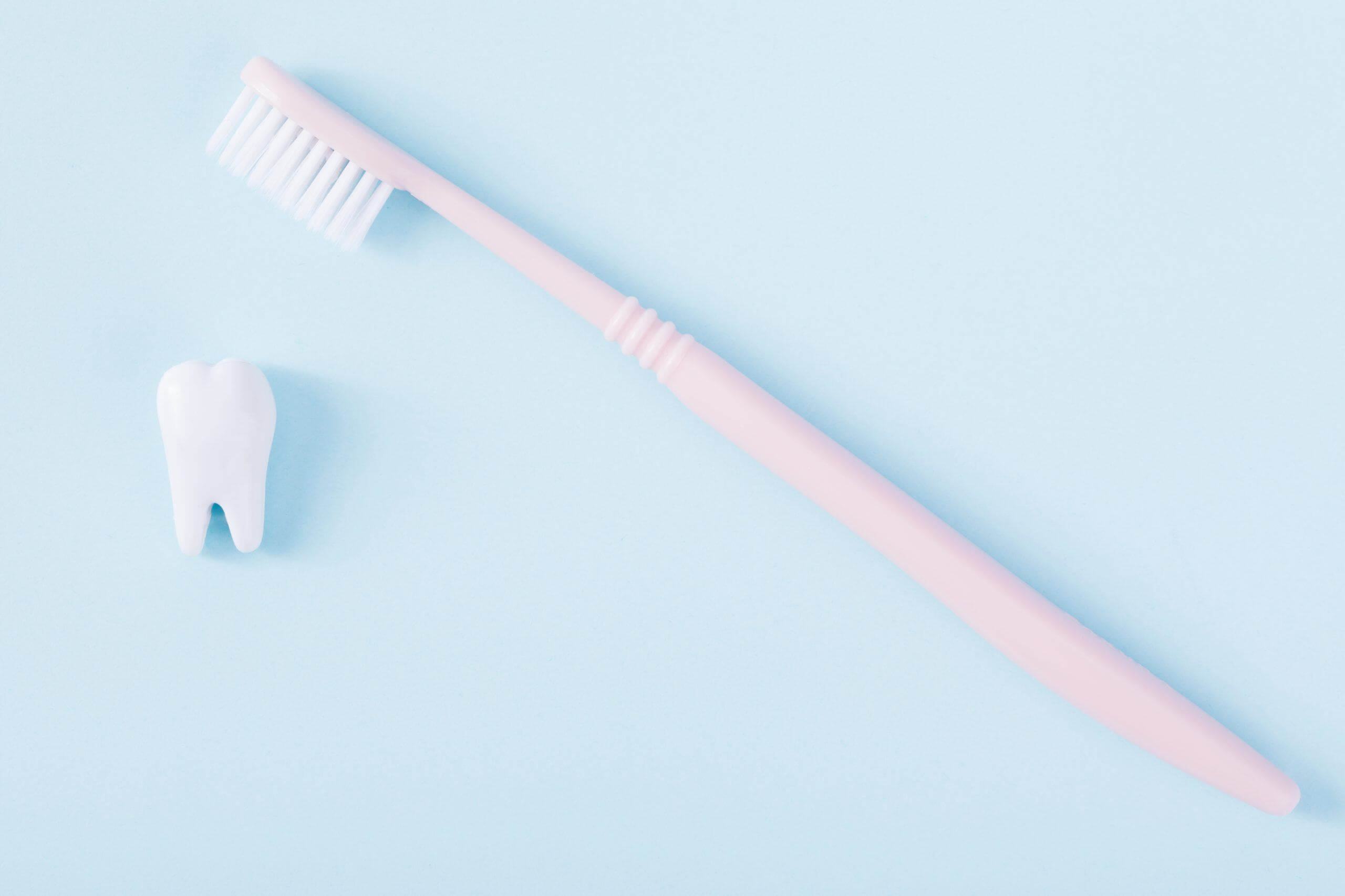7 sai lầm khi chăm sóc răng miệng cho con mà bố mẹ nào cũng mắc phải 37 bàn chải đánh răng