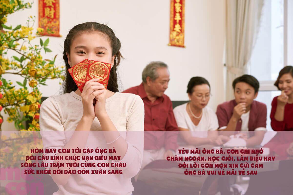 bé nhận lì xì