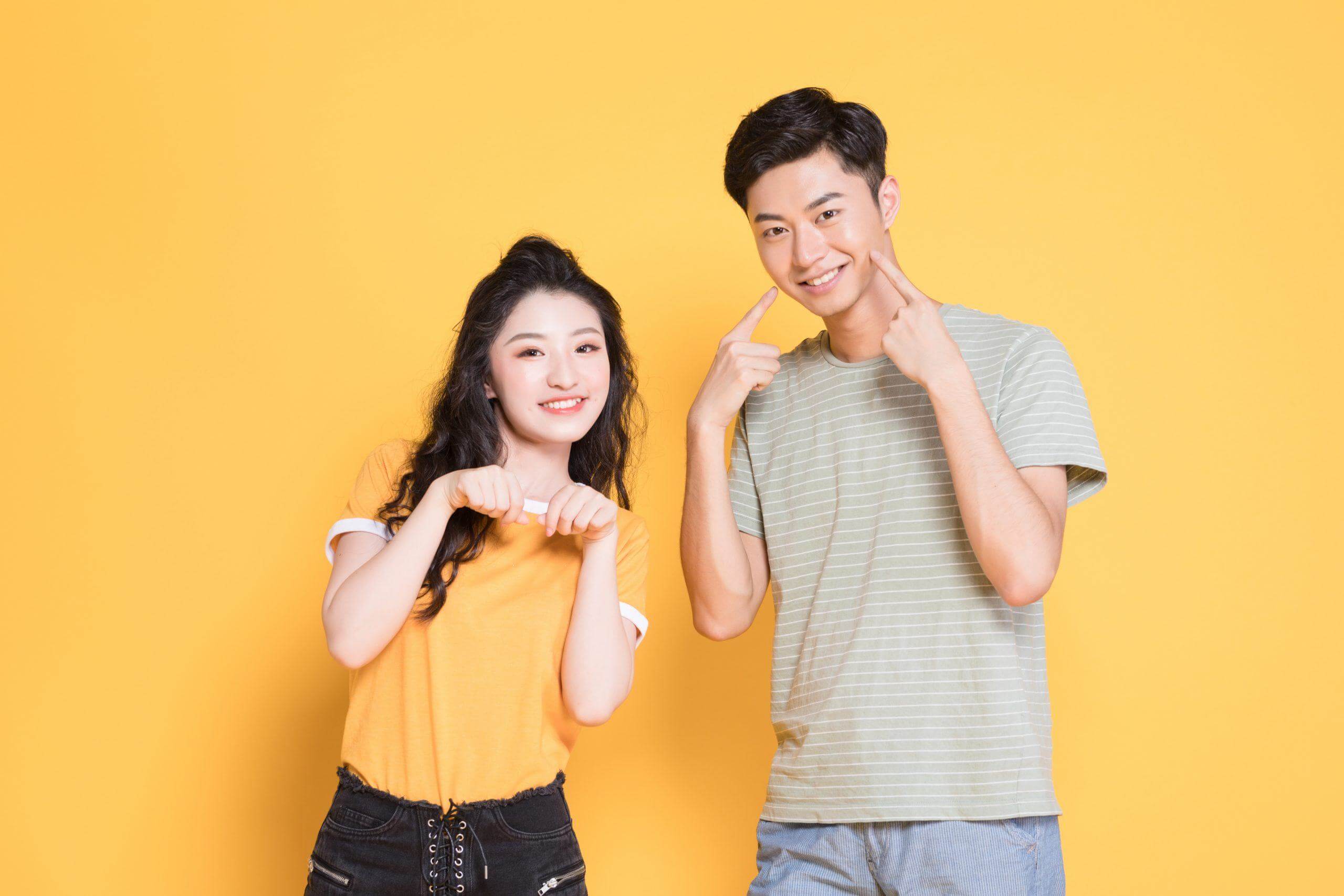 Lấy chồng bằng tuổi - một ván bài hôn nhân đầy may rủi? 37 kết hôn với người bằng tuổi