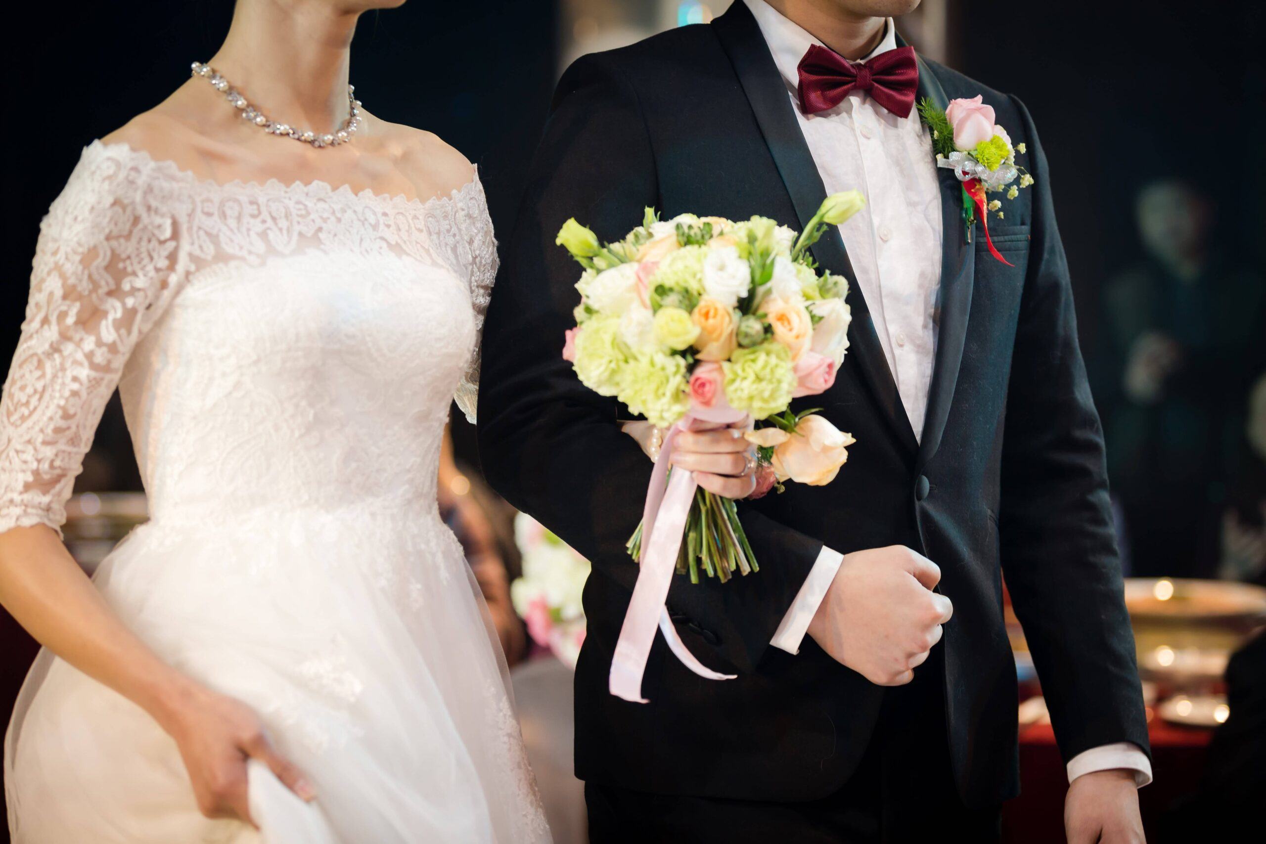Lấy chồng bằng tuổi - một ván bài hôn nhân đầy may rủi? 38 lấy chồng bằng tuổi