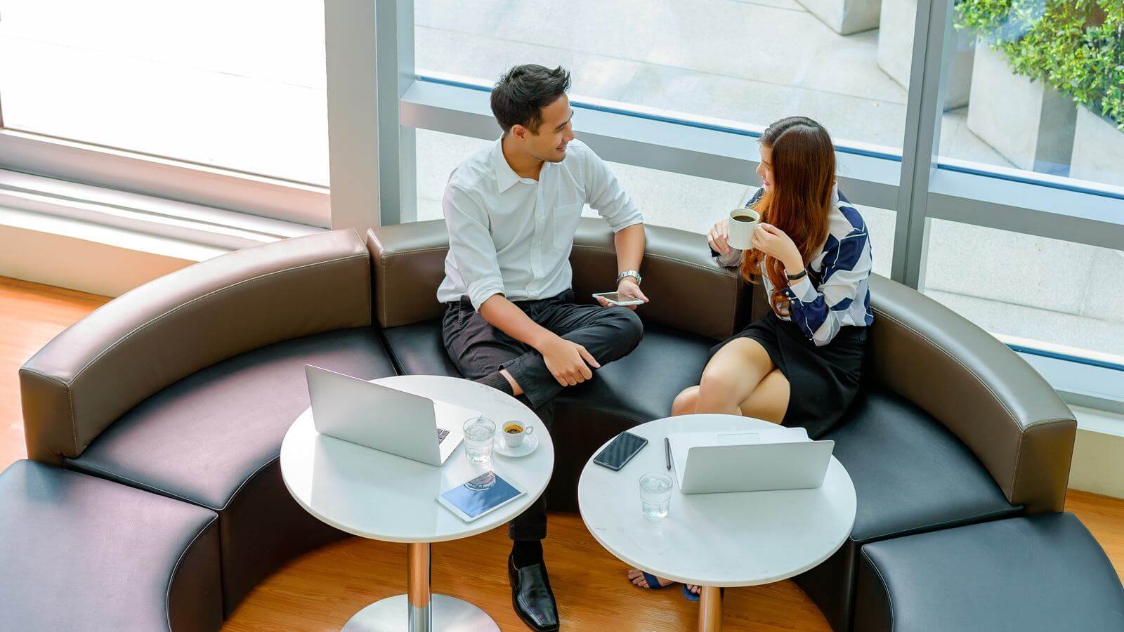 “Bí kíp” cho quý cô công sở trong ngày đầu tiên đi làm thật chuyên nghiệp 35 ngày đầu tiên đi làm
