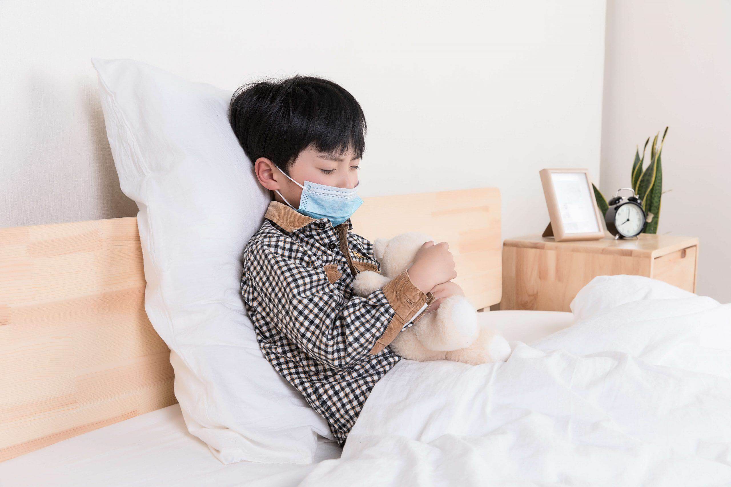trẻ bị bệnh