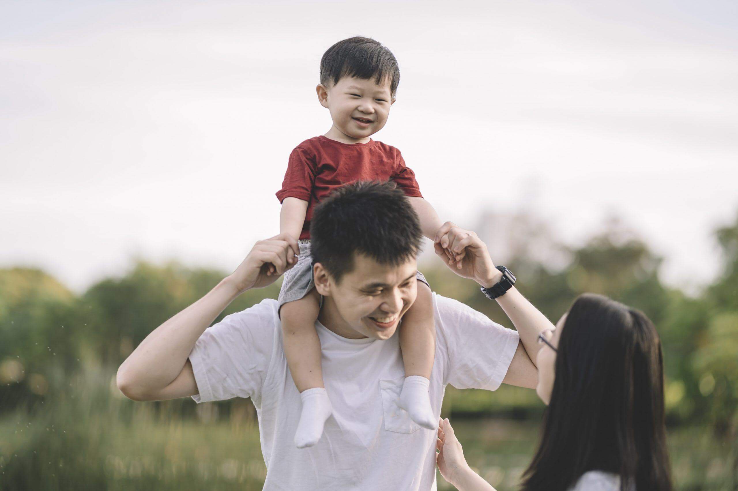 Hôn nhân hạnh phúc: Phức tạp hay đơn giản là do chính bạn mà thôi! 34 bí quyết hạnh phúc