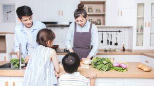 Vì sao cha mẹ không nên dùng đồ ăn nhanh làm phần thưởng cho trẻ? 6