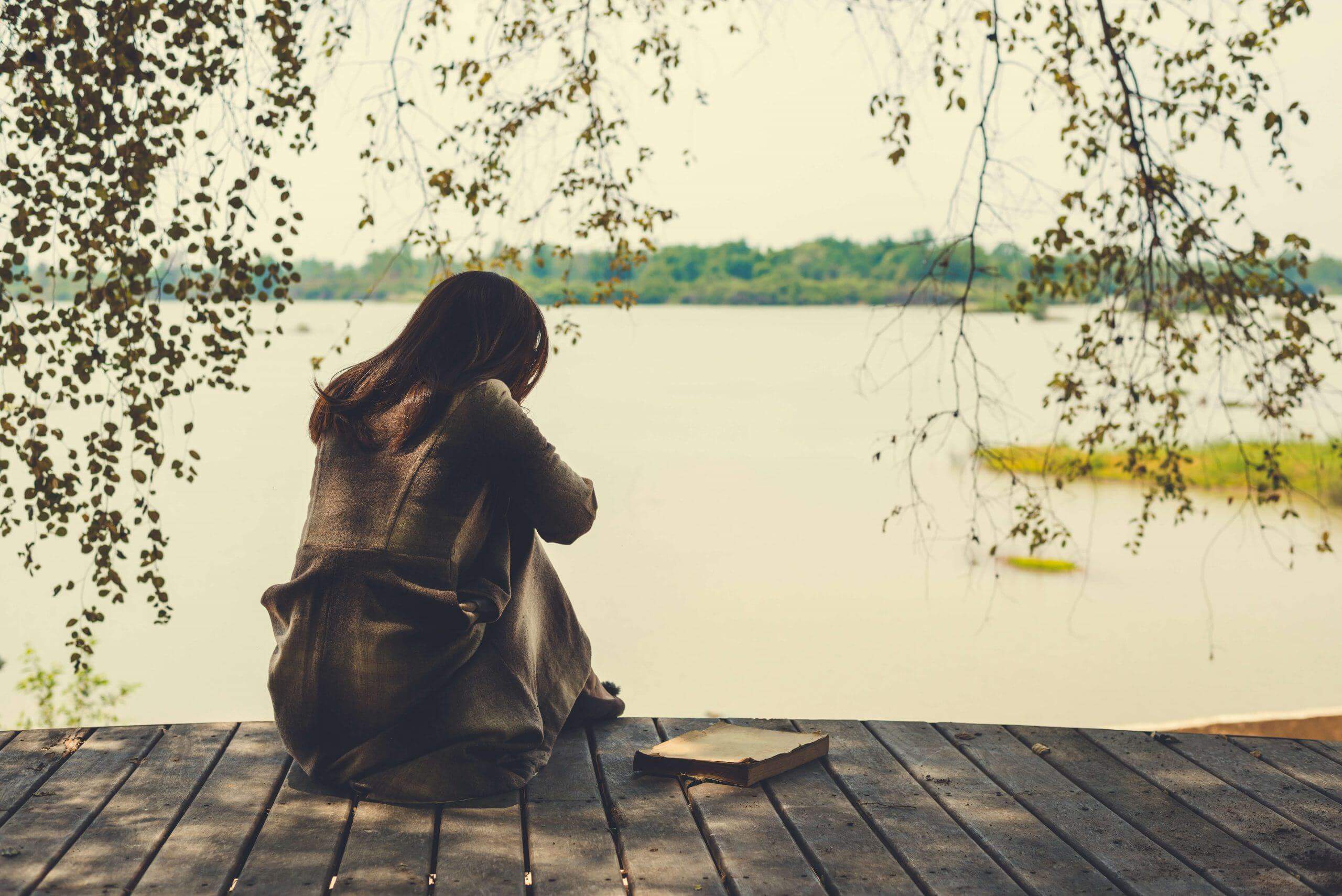 Người yêu cũ lấy vợ - cảm giác thật chẳng dễ dàng vượt qua 38 người yêu cũ lấy vợ