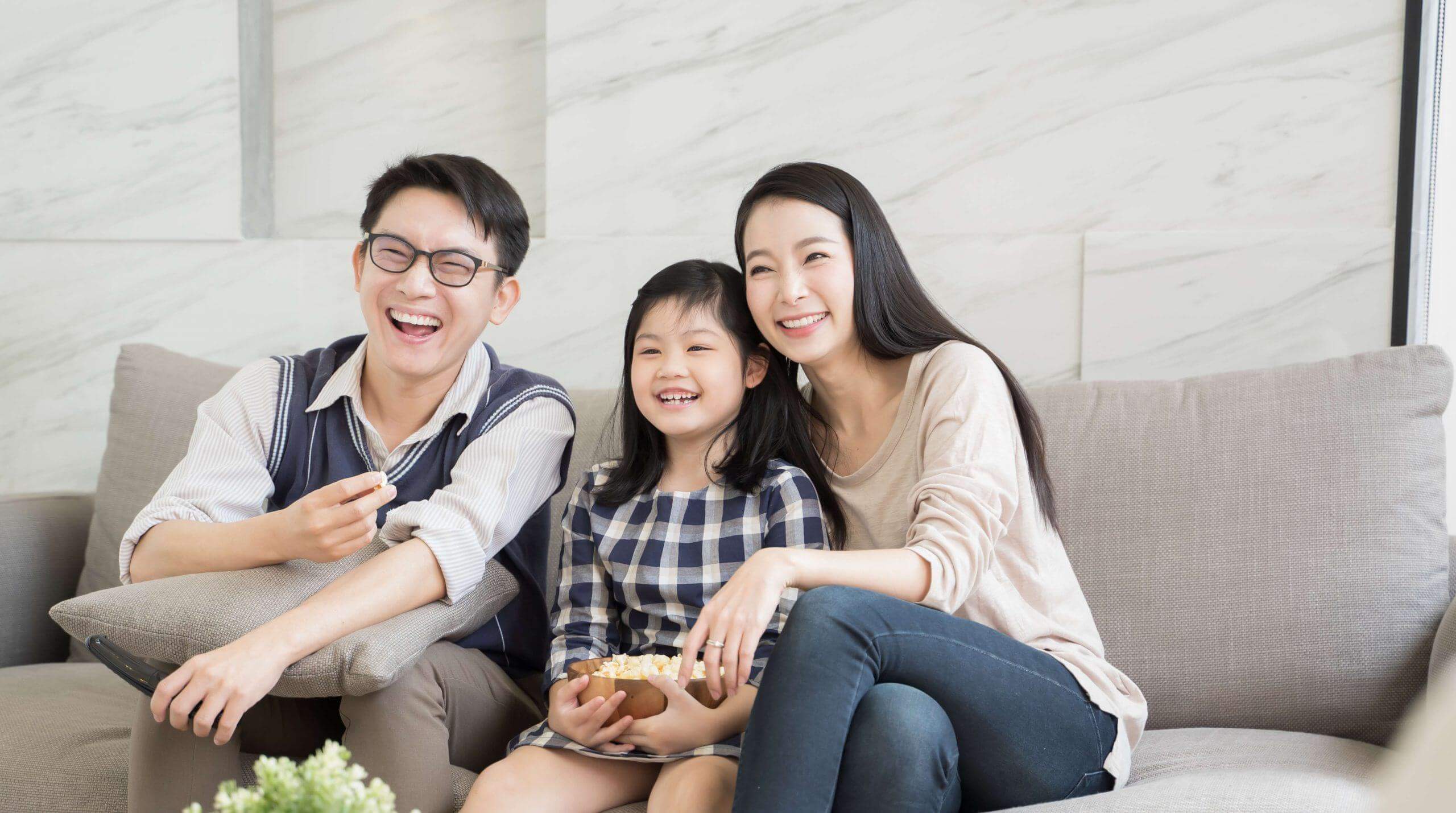 Tác hại của việc xem tivi quá nhiều, bố mẹ chớ xem thường! 41 cho con xem tivi quá nhiều