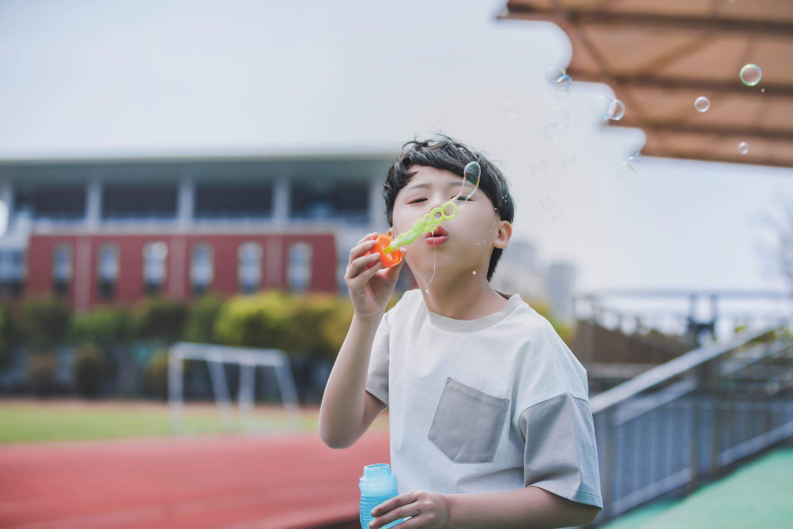 Tâm lý bé trai tuổi dậy thì giai đoạn từ 10-14 tuổi, bạn đã biết chưa? 37 bé trai