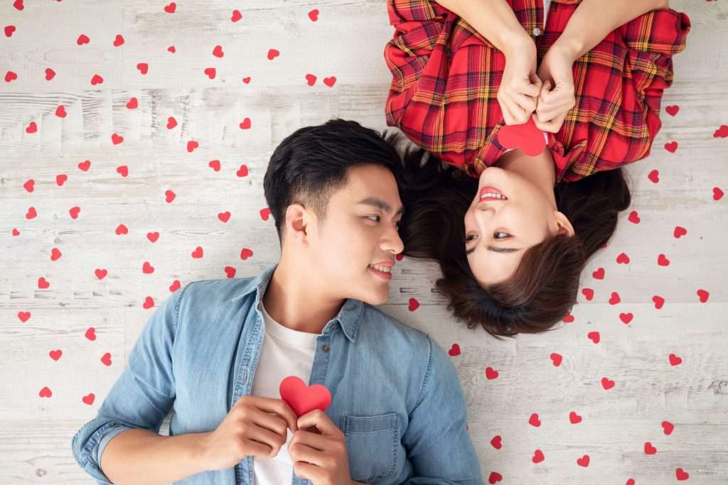 vợ chồng sau khi kết hôn