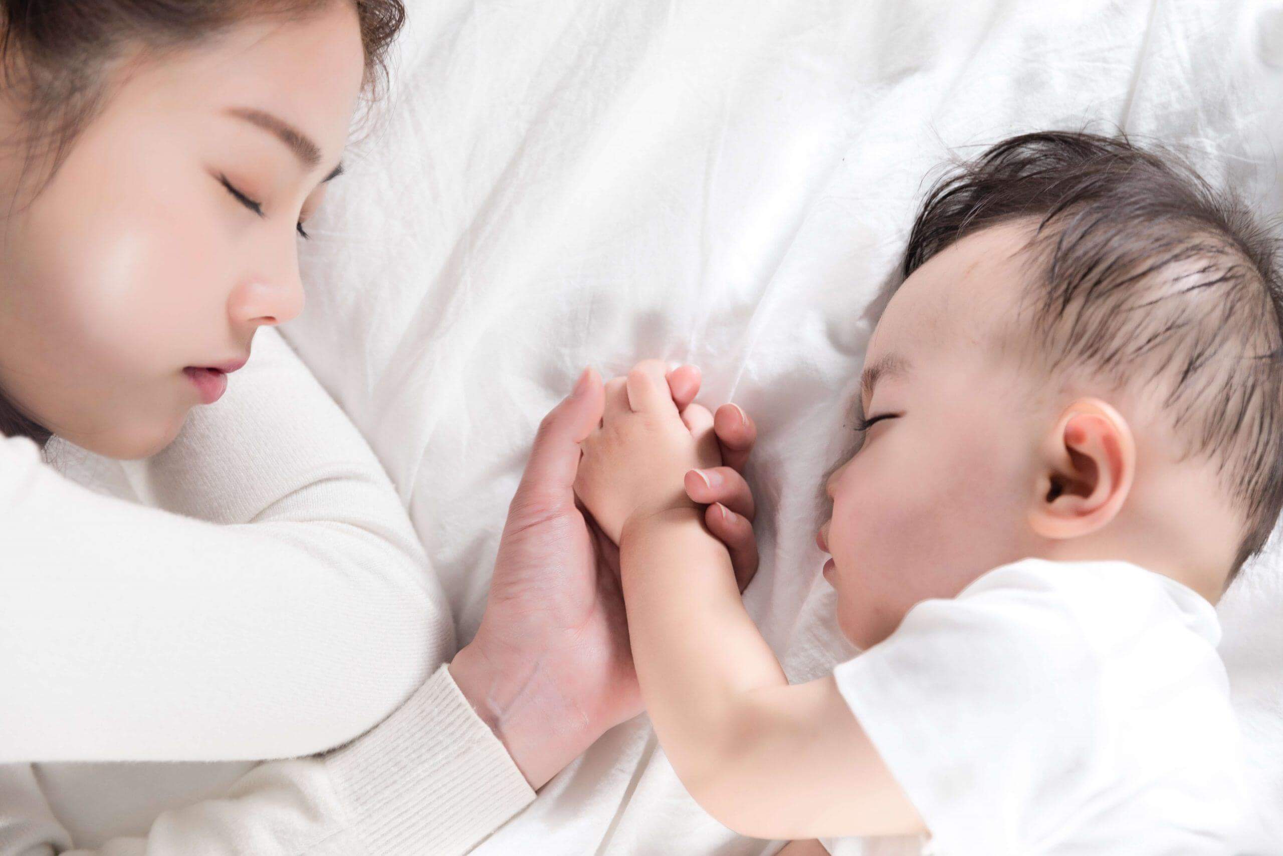 Baby Blues và hội chứng trầm cảm sau sinh là một? 39 mẹ và bé