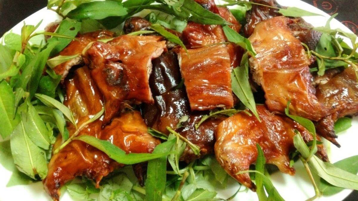 dac-san-mien-tay chuột đồng quay lu đặc sản miền tây