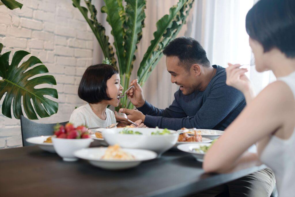 mâm cơm gia đình