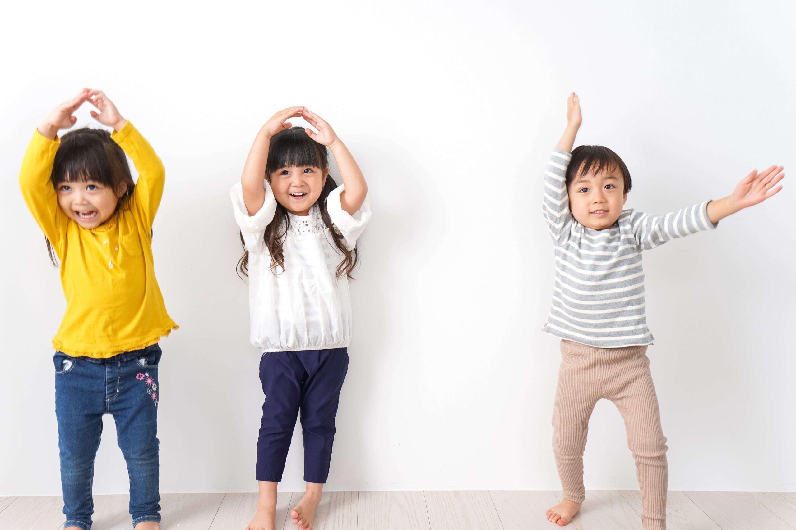 ngôn ngữ cơ thể của trẻ