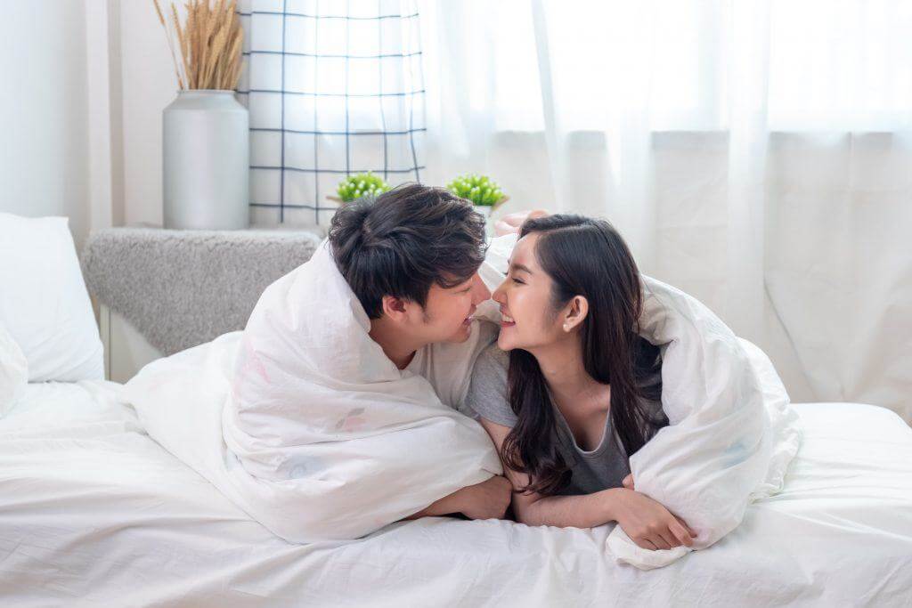 vợ chồng son