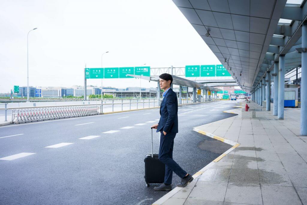 chồng đi công tác