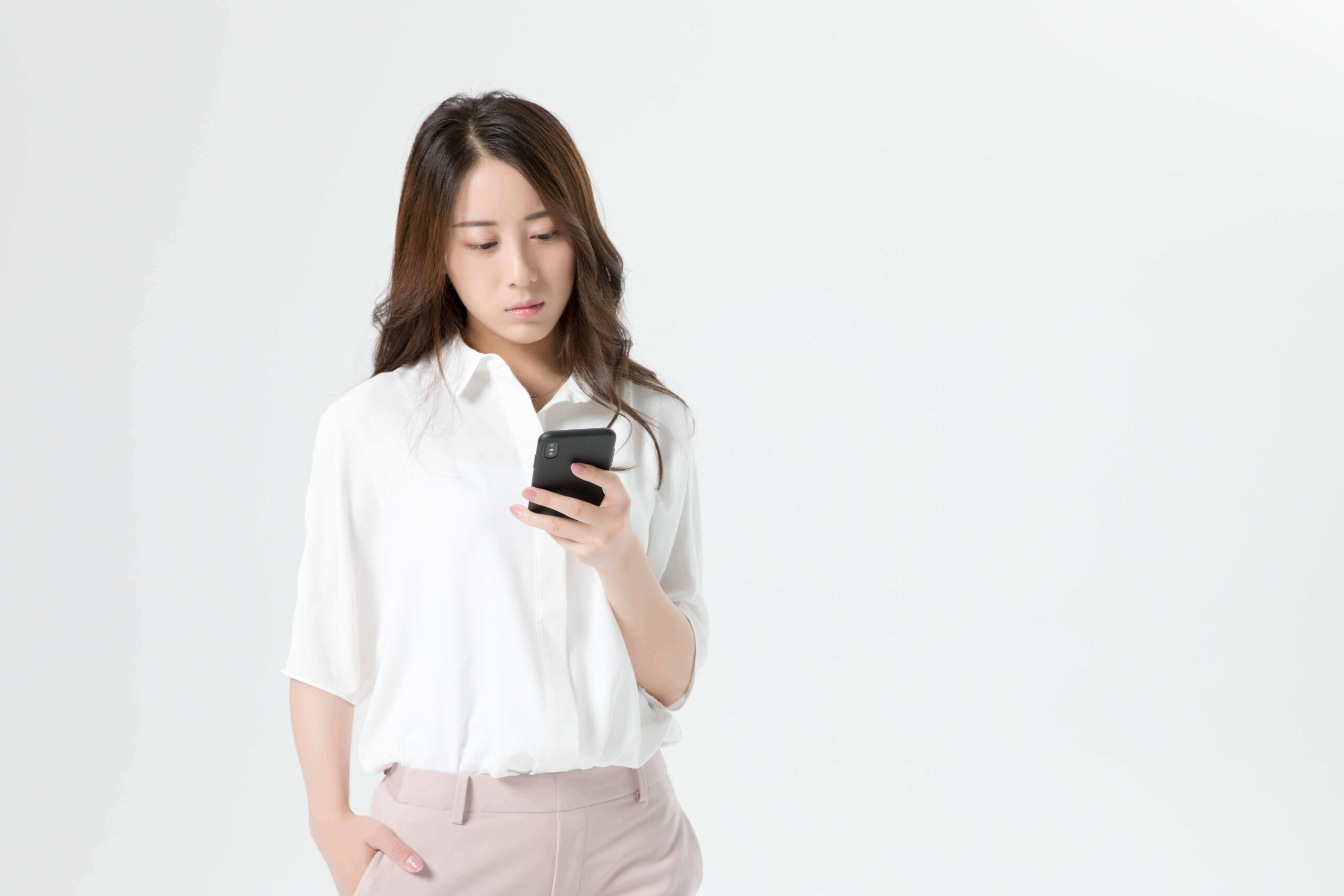 kiem tra dien thoai của chồng