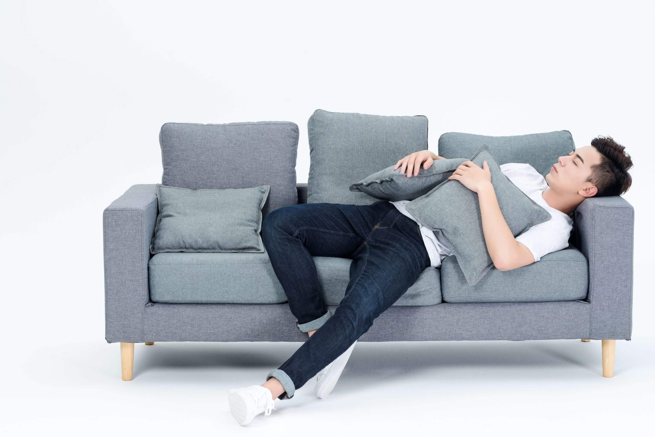 Vợ chồng giận nhau có nên ngủ riêng hay không? 37 vợ chồng giận nhau
