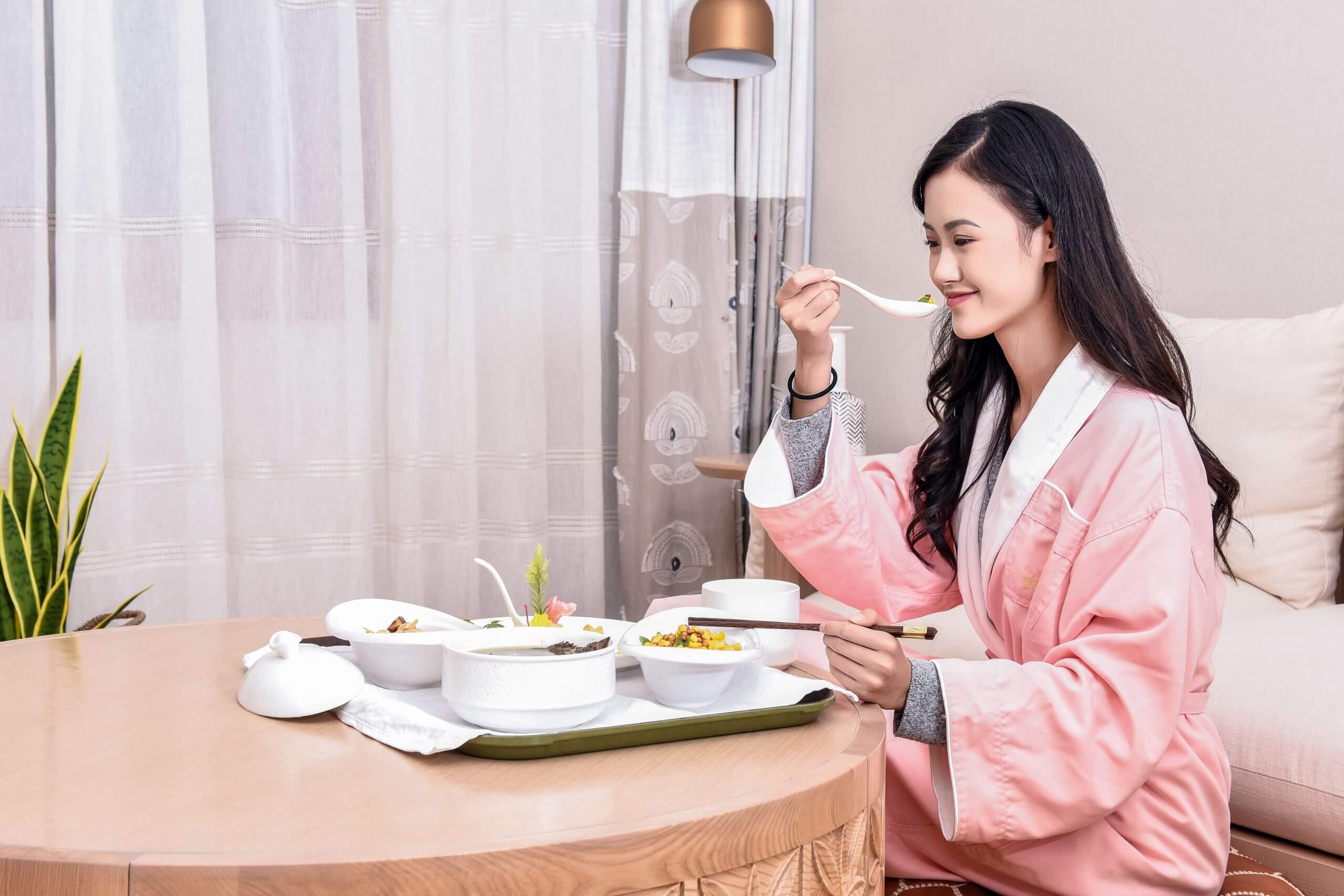 Cẩm nang mẹ bầu chuẩn bị sinh con: Covid có truyền từ mẹ sang con hay không? 39 chuẩn bị sinh con