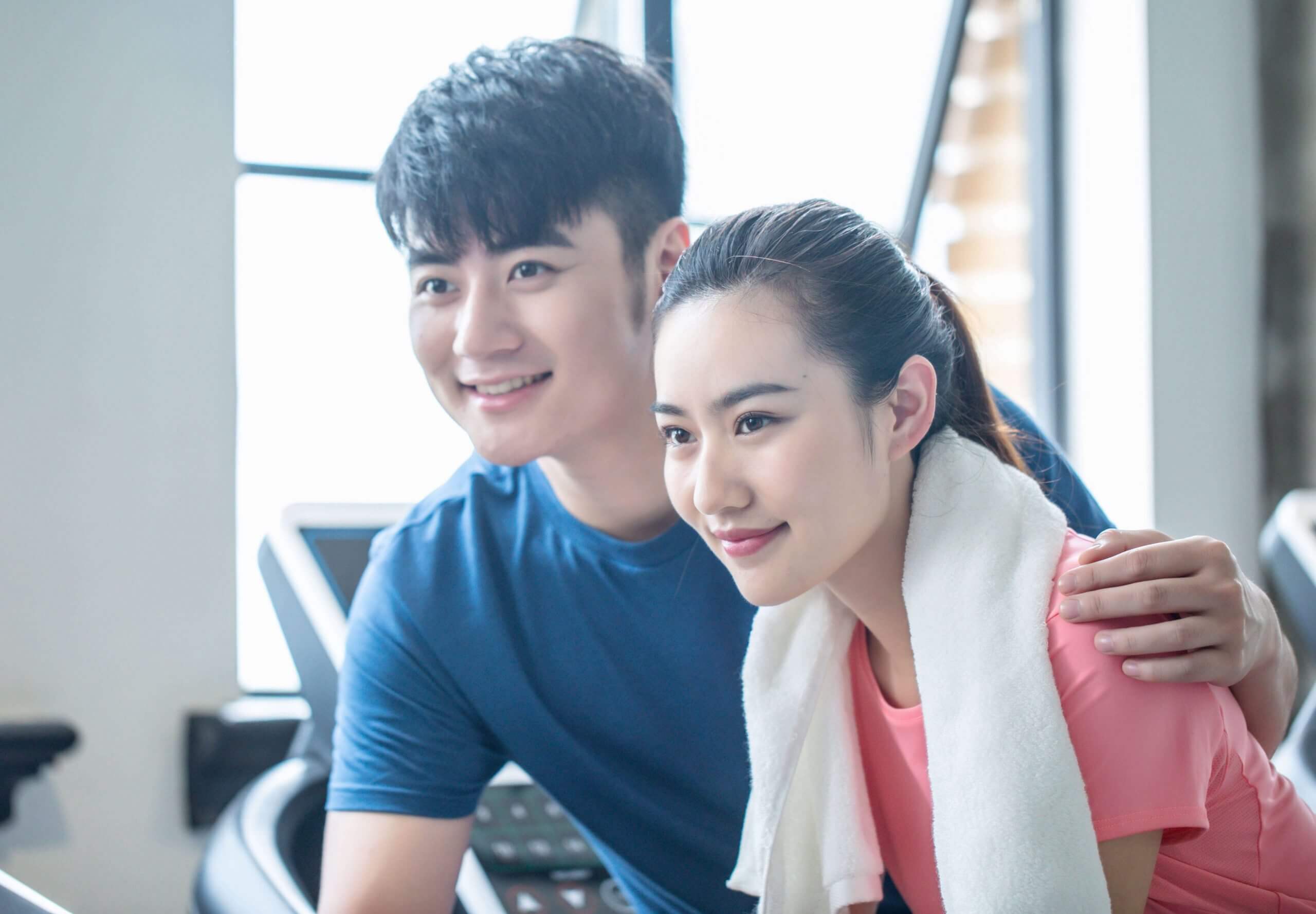 8 lưu ý khi tập thể dục tại nhà trong mùa dịch bạn cần biết 40 cùng nhau tập thể dục