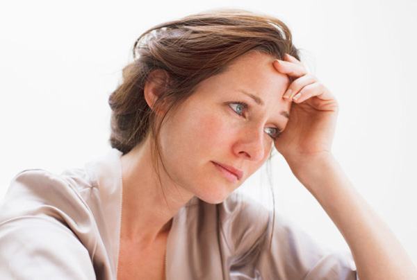 Hiểu và đối phó với các cơn bốc hỏa trong thời kỳ tiền mãn kinh 35 tiền mãn kinh