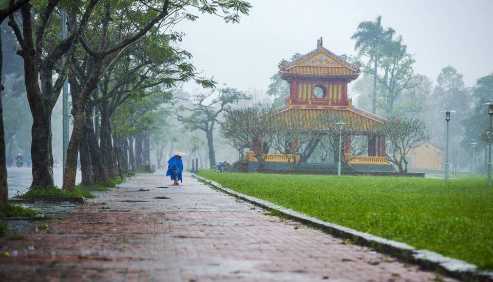 Mùa dịch, cùng ngắm vẻ đẹp của vùng đất Thần Kinh qua ảnh 52 kinh thành huế