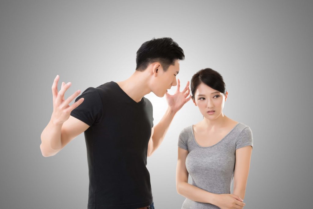 vợ chồng giận nhau