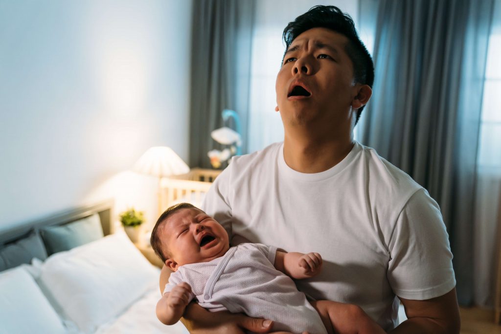 Bé 15 tháng tuổi hay quấy khóc đêm, mẹ đã tìm ra nguyên nhân? 37 bé 15 tháng tuổi hay khóc đêm