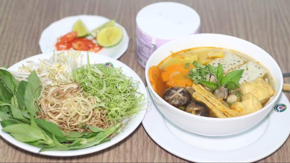 Cách nấu bún bò Huế chay và mặn siêu ngon cho gia đình 35 bún bò huế chay