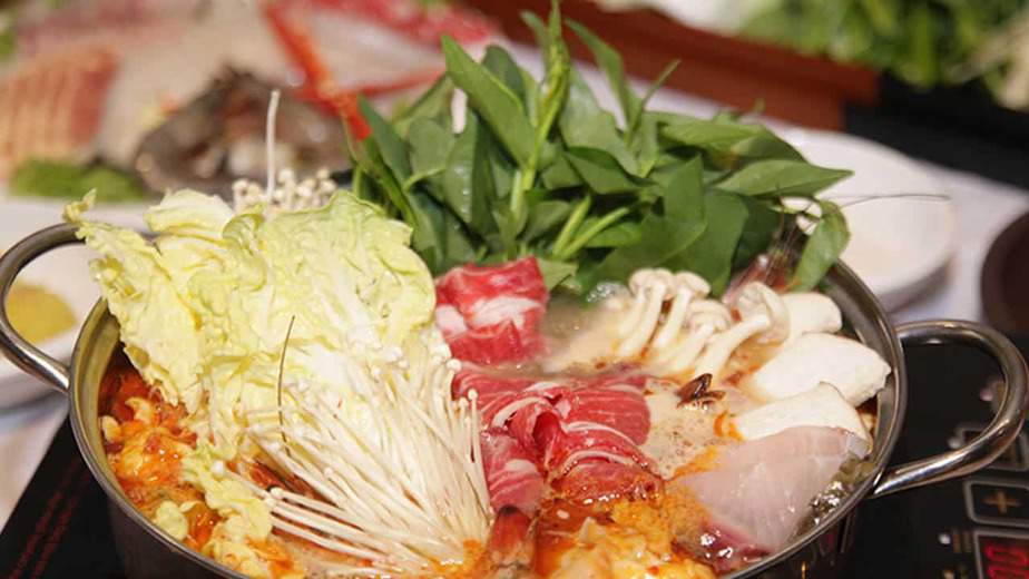 3 cách nấu lẩu bò thơm ngon, chiêu đãi gia đình ngày giãn cách 36 lẩu bò ớt