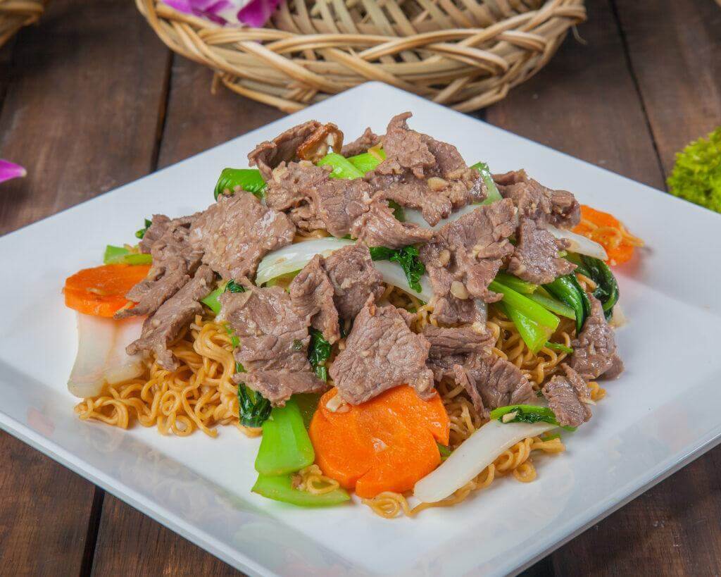 mì xào bò
