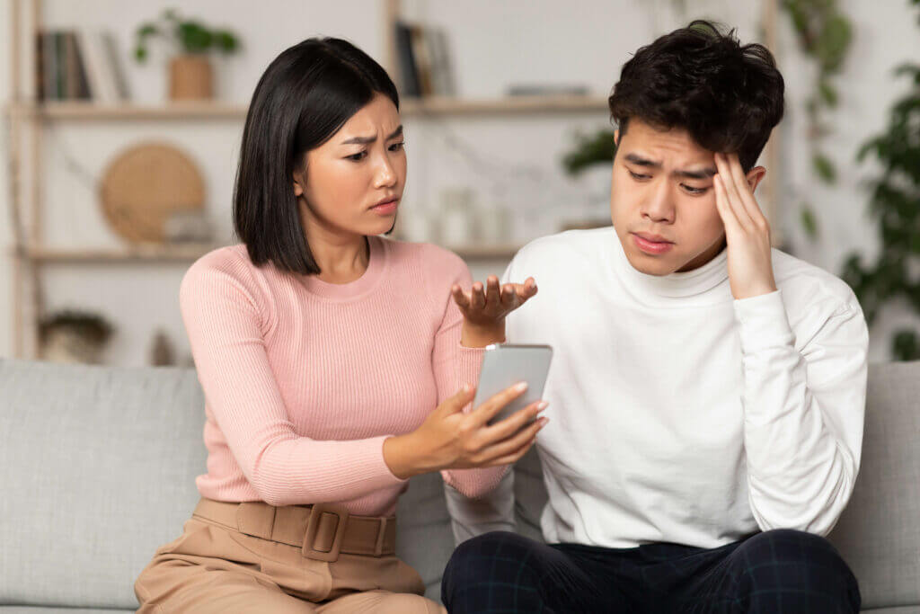 Níu kéo một cuộc hôn nhân đổ vỡ: Liệu sẽ có ánh sáng cuối đường hầm? 39 ngoại tình