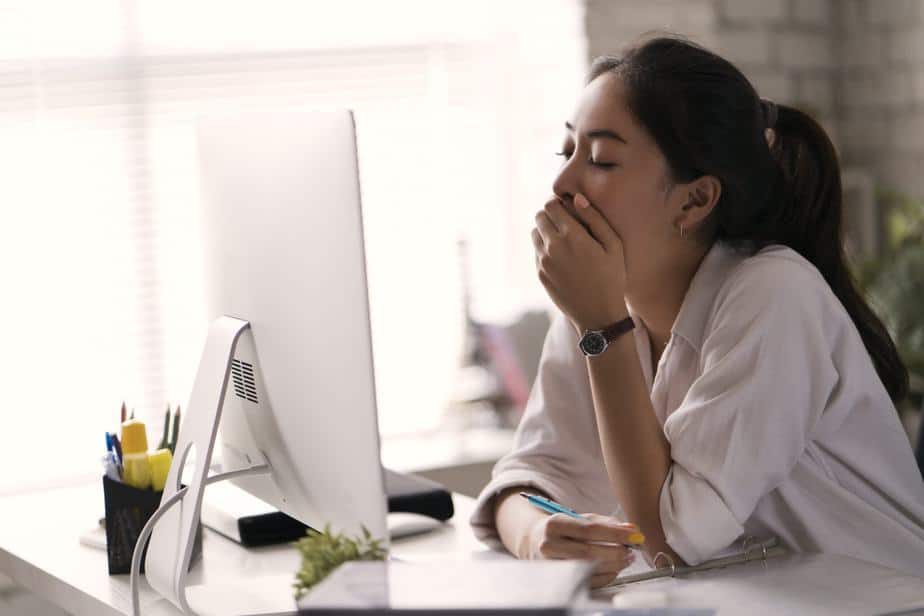 ít vận động