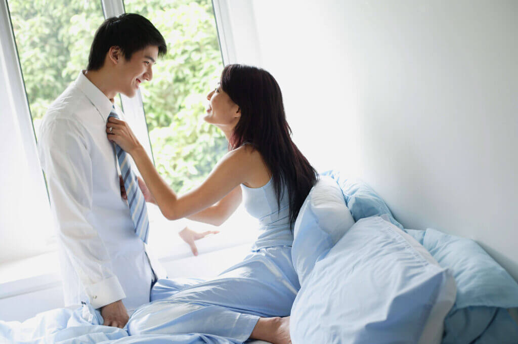 Làm sao kéo dài thời gian quan hệ để cuộc yêu thêm thăng hoa? 38 quan hệ vợ chồng