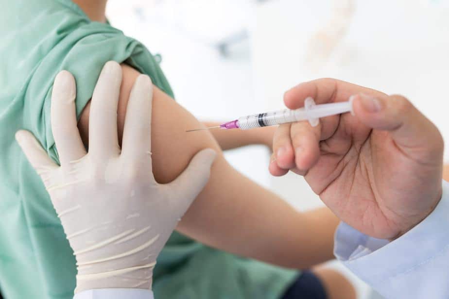 Những điều cần biết về vaccine Hayat Vax 37 tiêm vaccine phòng ngừa covid-19