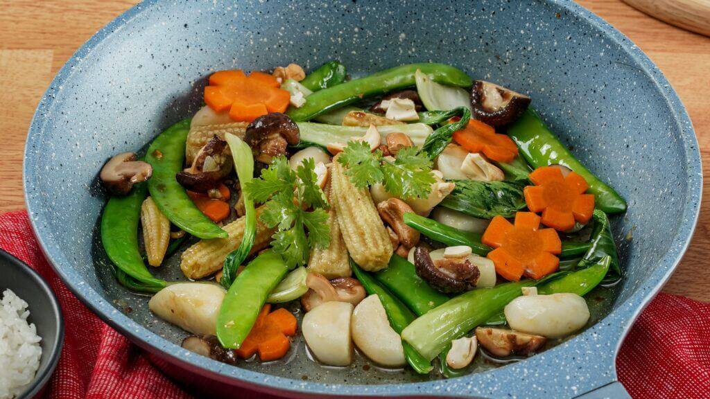 rau củ xào chay