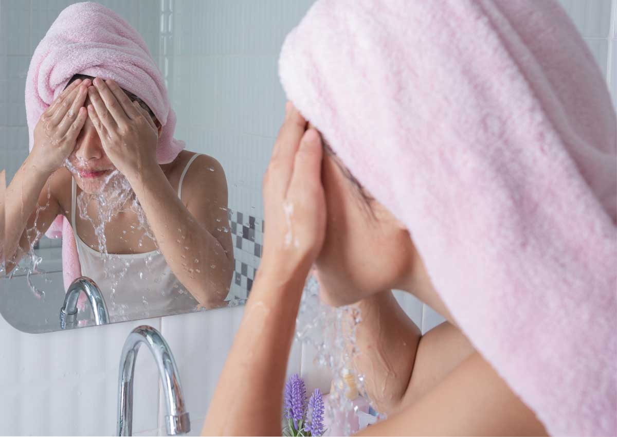 Dưỡng da từ nước vo gạo: Bí quyết làn da “không tuổi” của phụ nữ Nhật 36 công dụng nước vo gạo