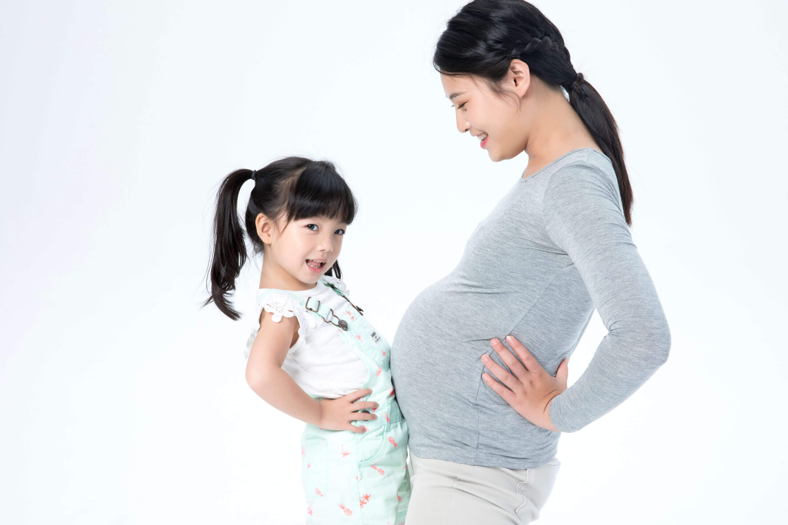 Mẹo giải đáp cho những câu hỏi khó trả lời của trẻ con về mang thai, sinh sản 41 em bé